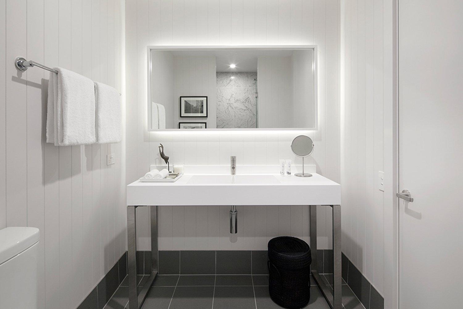 Two-Bedroom Apartment,1212509020:JPEG